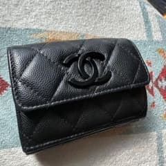 CHANEL ブラック 三つ折り財布 オールブラックのサムネイル