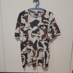 ZARA　Tシャツのサムネイル