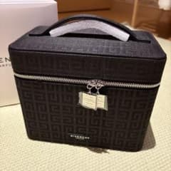 Givenchy 化粧ポーチ 黒のサムネイル