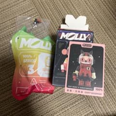 POPMART SPACE MOLLY 3 GaryBasemanのサムネイル