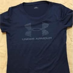 値下げしました！アンダーアーマー トレーニングTシャツのサムネイル
