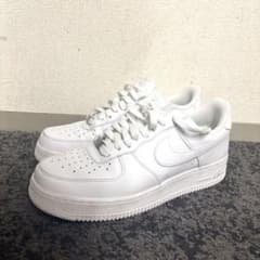 NIKE Air Force 1 ローカット ホワイトのサムネイル