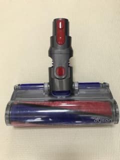 ダイソンDyson v8 fluffy ソフトローラーヘッド　ジャンク品のサムネイル