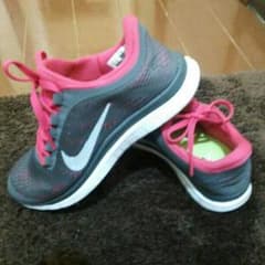 NIKE free3.0のサムネイル