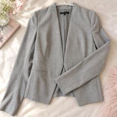 【美品】Theory (セオリー)ノーカラージャケット ライトグレー Sサイズ0のサムネイル