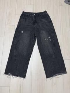 NEWJNXS デニムパンツ ブラックのサムネイル