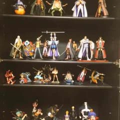 ワンピース フィギュアのサムネイル