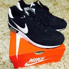 NIKE NIGHTGAZERのサムネイル