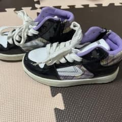 La´Reine スニーカー 19cmのサムネイル