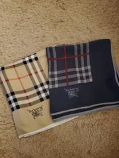 BURBERRY大判スカーフ二枚のサムネイル