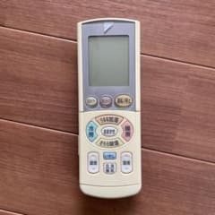 ダイキン エアコンリモコン　DAIKIN ARC444A18のサムネイル