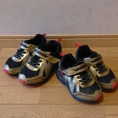 SUPERSTAR 18.5 EEEのサムネイル