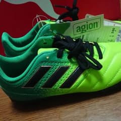 新品アディダスサッカートレーニングシューズのサムネイル