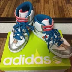 GAGA様専用(^ ^)adidas  23㎝のサムネイル