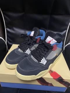 古着太郎様専用UNION JORDAN 4 "OFF NOIR"のサムネイル