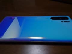 HUAWEI P30 Pro 本体のサムネイル