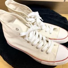 スニーカーのサムネイル