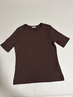 GU ブラウン 半袖 Tシャツのサムネイル