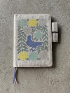 ほぼ日手帳カバー 鳥 刺繍　鹿児島睦A6のサムネイル