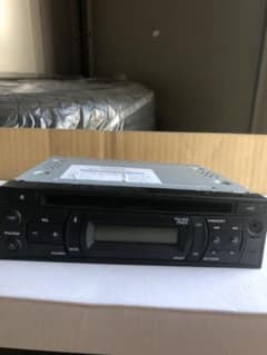 トラック 純正 CD付きオーディオ ラジオAM/FM  AUX USBのサムネイル