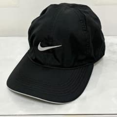 【美品・使用数回】ナイキ NIKE Dri-FIT フェザーライト キャップ 黒のサムネイル