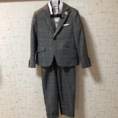 男の子 フォーマルスーツ　beams 120のサムネイル