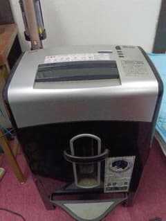 NSE-911 パーソナルシュレッダー - メルカリ