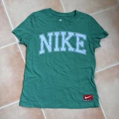 NIKE TEAM 半袖Tシャツ グリーン ロゴプリントのサムネイル