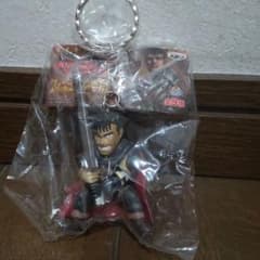 新品 未開封 ベルセルク ガッツ フィギュア キーホルダーのサムネイル