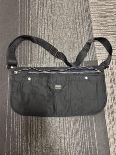 PORTER ブラック ショルダーバッグのサムネイル