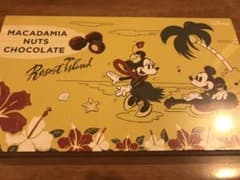 ディズニー　リゾートアイランド　マカダミアナッツチョコレートのサムネイル
