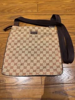 GUCCI グッチ ショルダーバッグ 斜め掛け GG柄 GGキャンバス ブラウンのサムネイル