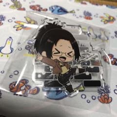 激レア　進撃の巨人 ハンジ アクリルクリップ