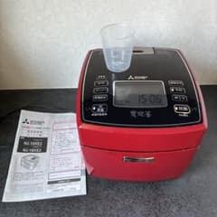 すぐ使える！　5.5合　三菱　炭炊釜　NJ10XE2 レッド すぐ使える！ 5.5合 三菱 炭炊釜 NJ10XE2 レッド - メルカリ