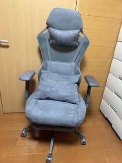 【送料込】PAXTON Paris 仕事用ゲーミングチェアのサムネイル