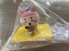 ちいかわ 松屋 コラボ フィギュア 古本屋　カニちゃんのサムネイル
