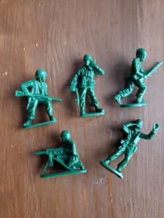 トイソルジャー兵隊グリーンアーミーメンのサムネイル