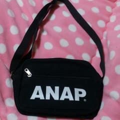ANAPのバックのサムネイル