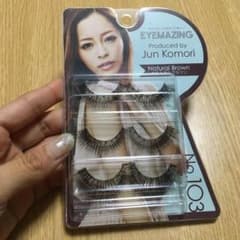 つけまつげのサムネイル