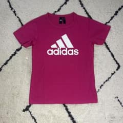 adidas ピンク Tシャツのサムネイル