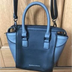 ダニエルニコル★ビームスで購入・一度のみ使用美品のサムネイル
