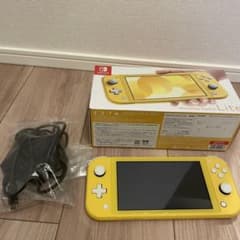 Nintendo Switch NINTENDO SWITCH LITE イエ…のサムネイル