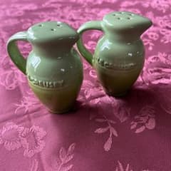 ル・クルーゼ 塩コショウ入れ - メルカリ