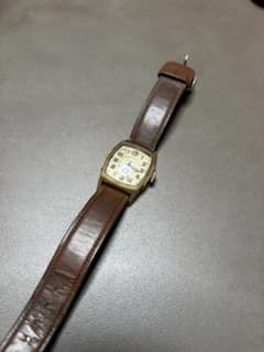 BULOVA ヴィンテージ　腕時計　手巻きのサムネイル