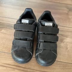 初号機様専用　adidas Stan Smith 黒 3ストラップ　16cmのサムネイル