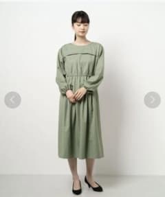 【美品】後ろリボンタックワンピースのサムネイル