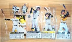 阪神タイガース アクリルスタンド くじ 佐藤輝明 BIG - メルカリ