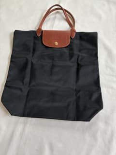Longchamp ロンシャン トートバッグ 黒a4やpc にも便利 - メルカリ