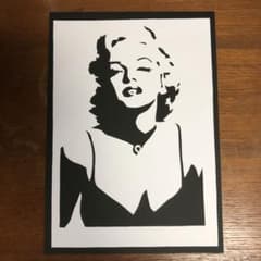 切り絵 ハンドメイド 【マリリン・モンロー】黒 - メルカリ