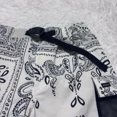 美品 RVCA バンダナ柄 ショートパンツ Sサイズ ホワイト ルーカ 完売